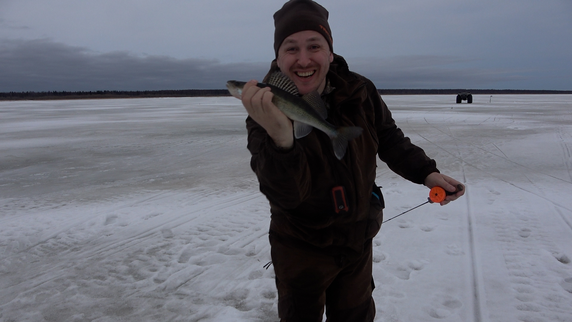 Вездеход Егерь #1 Озеро Воже #3 ч.1 смотреть онлайн