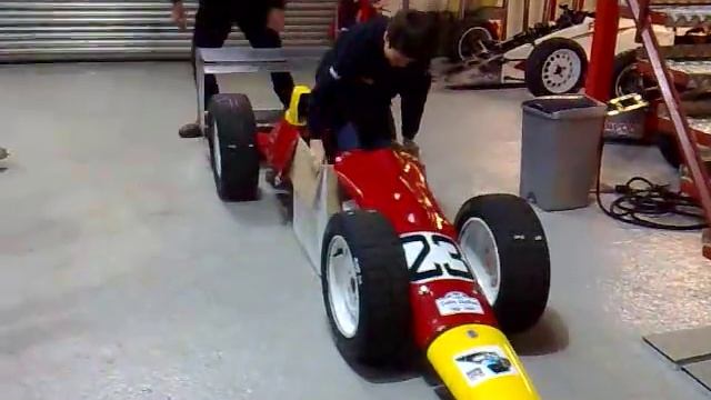 Build a Formula Ford in under 2 minutes! смотреть онлайн