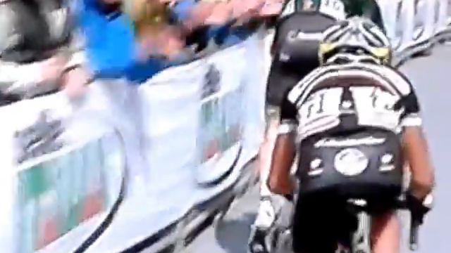 Giro d'Italia 25-05-2014 15^ tappa Fabio Aru agli ultimi 800 metri dall'arrivo VIDEO 4 смотреть онлайн