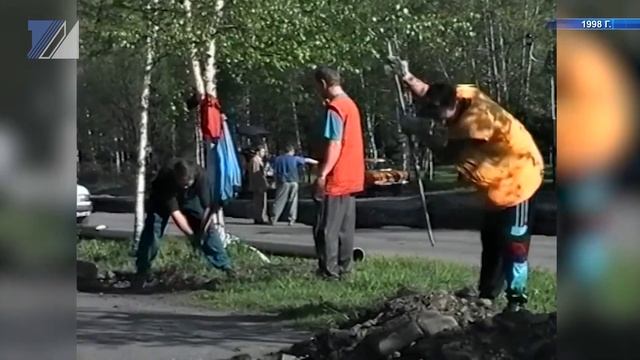 Ремонт дороги на проспекте 50 лет Комсомола (1998 г.) смотреть онлайн