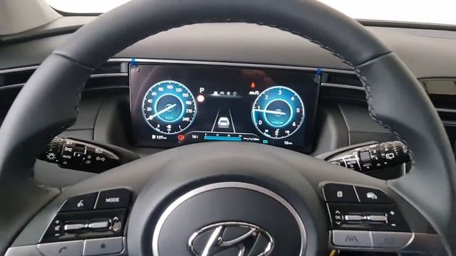 Hyundai Tucson MY21 1.6CRDi 48V 136cv Premium смотреть онлайн