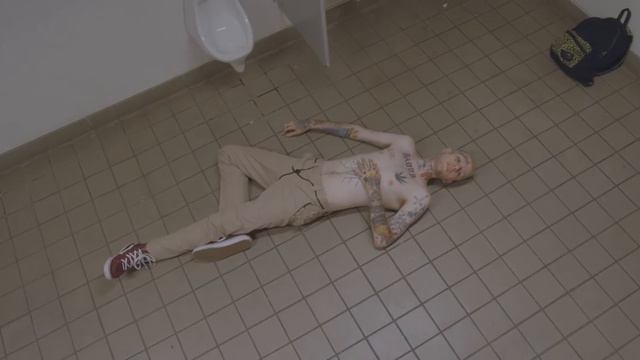 Lil Peep - Awful Things feat. Lil Tracy смотреть онлайн