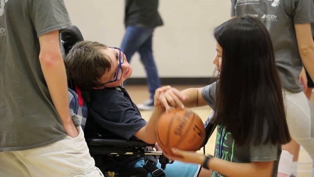 Camp in Motion at the YMCA смотреть онлайн