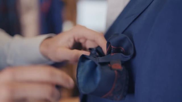 How to wear a pocket square, or handkerchief смотреть онлайн