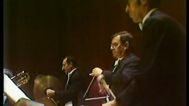 António Reis Gomes apresenta: Rossini - Guilherme Tell, Abertura p/ Orq. Gulbenkian, parte 2 de 2 смотреть онлайн