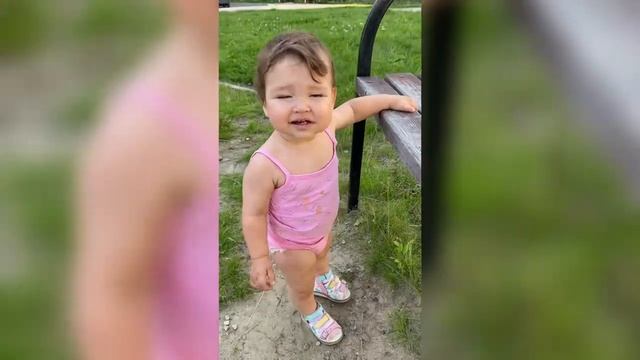 Как дочь пошла в 1 год История моторного развития смотреть онлайн