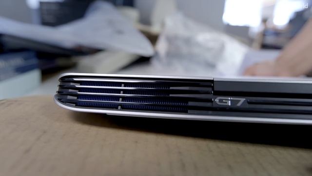 Unboxing Dell's new budget gaming laptops: G3 15 & G7 15 смотреть онлайн