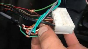 Как подключить Сабвуфер через адаптор к штатной магнитоле MAZDA 6