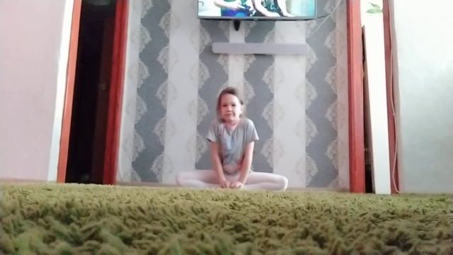 как сесть на шпагат ??? смотреть онлайн