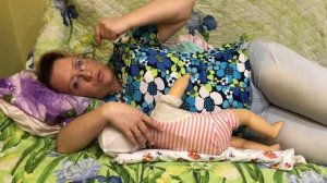 Основы грудного вскармливания. Позы для кормления.