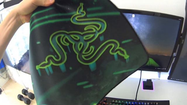 【RAZER】ゲーミングのマウスパッドを捨てた理由　SEIREN Xのマイクもご紹介 смотреть онлайн