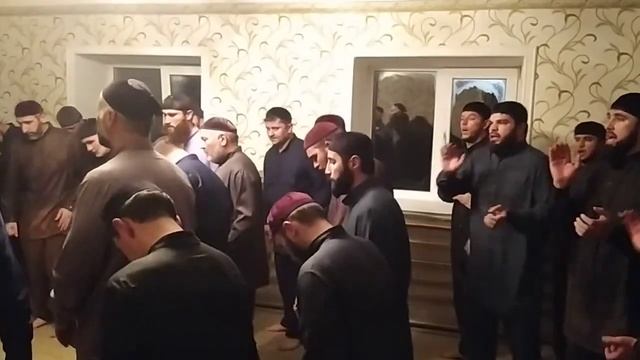 ?ЗИКР!? Таьзет Цурова Тагира. 7-я ночь, 1 зикр, часть 3 смотреть онлайн