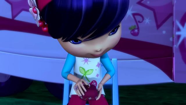Let's Make Giant Pop Corn! | Strawberry Shortcake Berry Bitty Adventures | WildBrain Enchanted