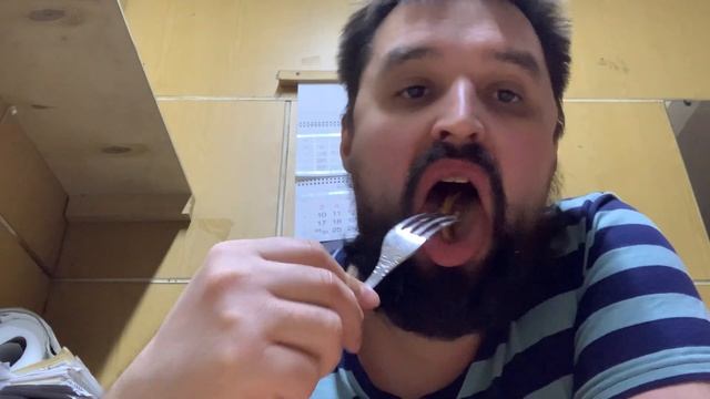 НОВЫЙ 2022 ГОД ПО-ВЗРОСЛОМУ МУКБАНГ MUKBANG смотреть онлайн
