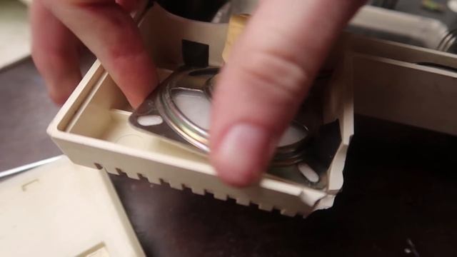 1995 Laerdal Hearstart 3000QR Defibrillator Teardown, LCD, Printer, High Voltage Electronics Inside смотреть онлайн
