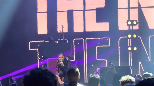 The Interrupters - Take Back the Power @ KROQ Almost Acoustic Christmas 2022 смотреть онлайн