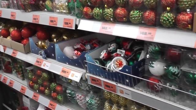 #ОБИ Новогодний обзор елочных игрушек и елок в ОБИ! смотреть онлайн