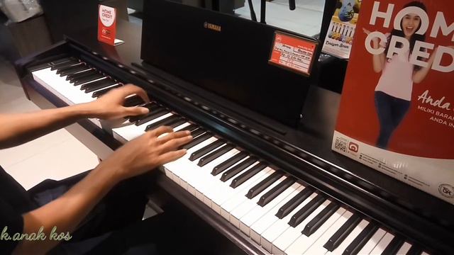 Test lagu # Alan Walker mengganggu piano * Gramedia central park смотреть онлайн