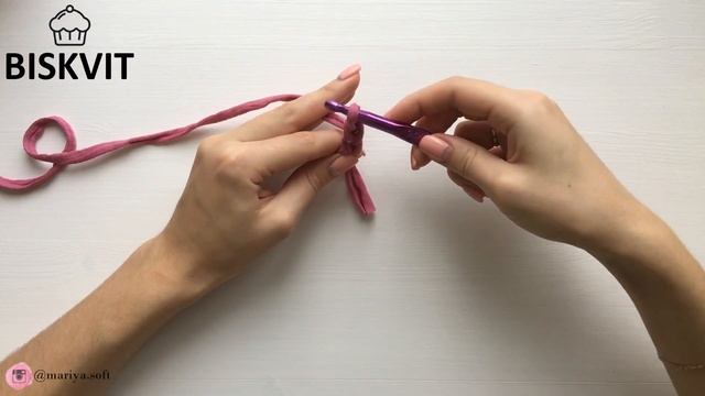 Крючок для начинающих. 2 урок | Воздушные петли. Вязание крючком с нуля. смотреть онлайн