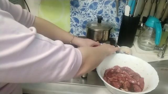 Мясные медальончики ????. Новогоднее блюдо??,#вкуснаяеда#готовимбыстро# смотреть онлайн