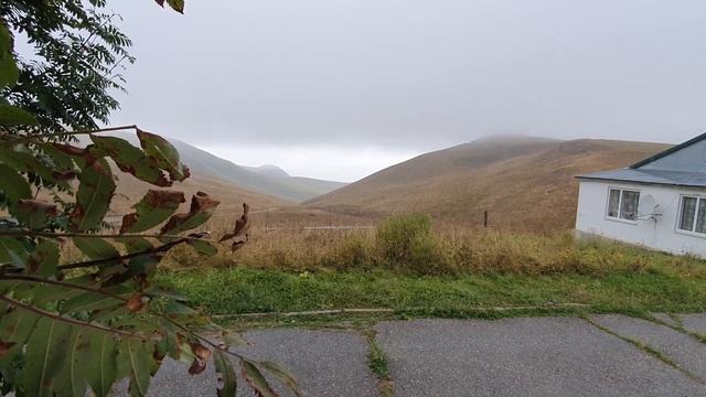На рассвете краски горной Осени...У природы нет плохой погоды.... смотреть онлайн