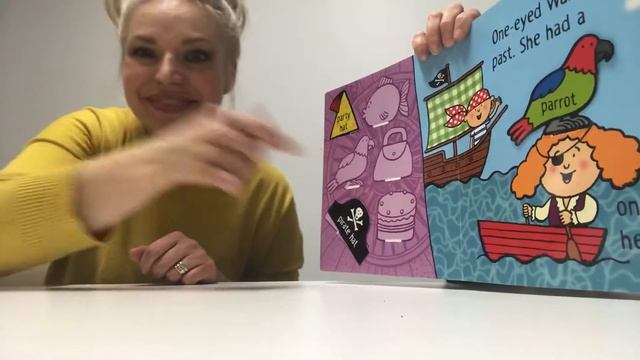 Simple Pirate Book Story смотреть онлайн