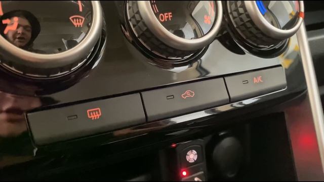 Xpander Cross GLS 2022 WhitePearl: обзор автомобиля в наличии