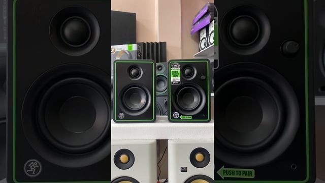 Loa monitor Mackie CR3X Bluetooth смотреть онлайн