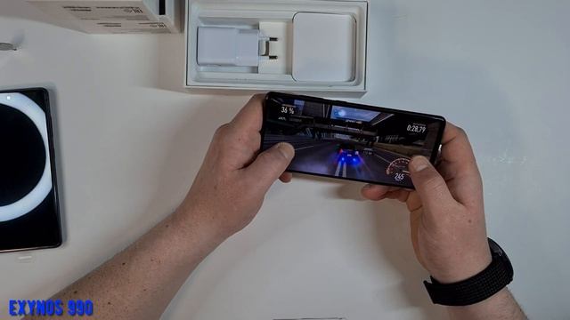 S20 FE (exynos 990 Vs Snapdragon 865+)- Обзор и тест в играх