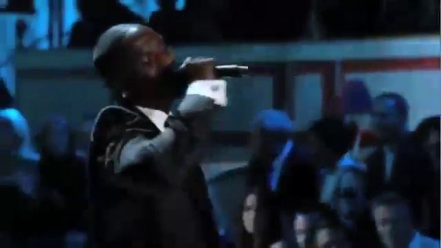 Angel - Akon Performs In Victoria's Secret Show 2010-2011