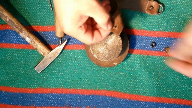 Арнайы құралсыз кнопканы орнату/КАК УСТАНОВИТЬ КНОПКУ НА ОДЕЖДУ/ БЕЗ СПЕЦ ИНСТРУМЕНТА смотреть онлайн