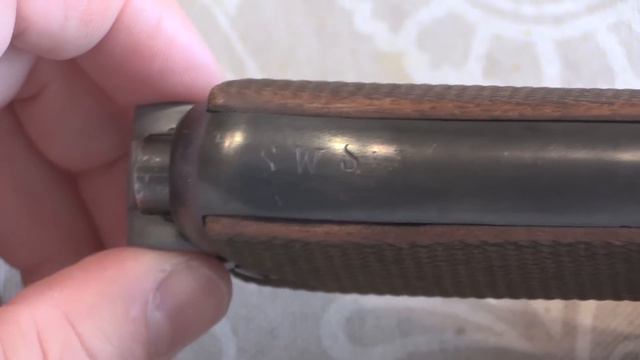 A Well-Traveled Luger смотреть онлайн