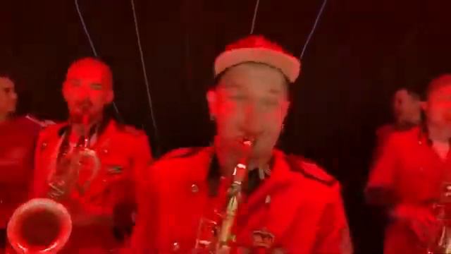 Кавер от JUST BRASS на песню #РукиВверх #18мнеуже смотреть онлайн