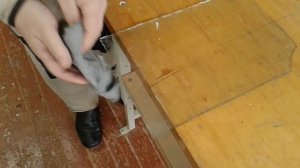 Резка стекла стеклорезом