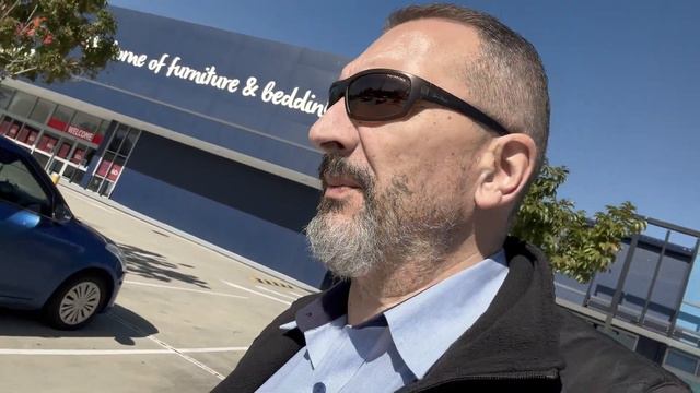 ОДУВАНЧИК В АВСТРАЛИИ, А НЕТ ЕГО. ЗАТО САКУРА ЦВЕТЕТ ВО ВСЮ.