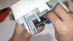 Что внутри электросчетчика. Какие драгметаллы содержатся в электросчетчике.