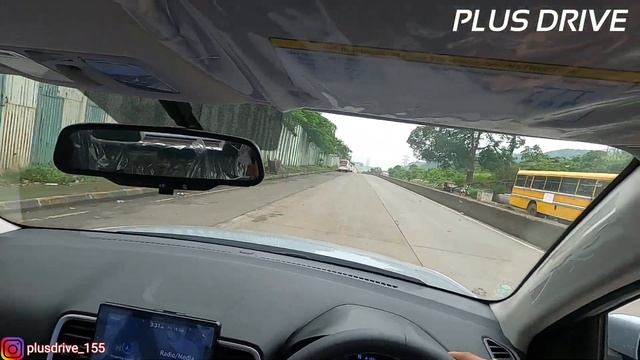 Hyundai Venue iMT Drive Review / How Does this Work ? / Full Details / Best for New Drivers ? смотреть онлайн