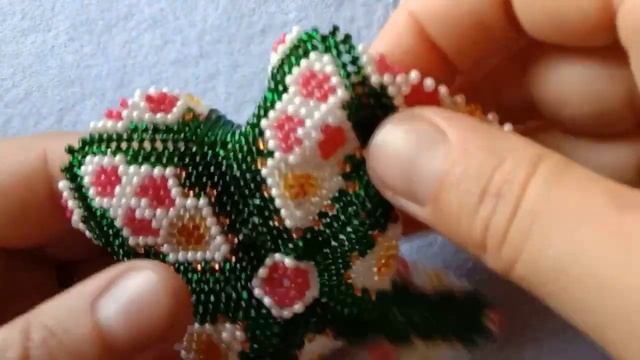 ?Звёздочка?Цветок Каштана?? Мозаичное плетение Часть 2/2 смотреть онлайн