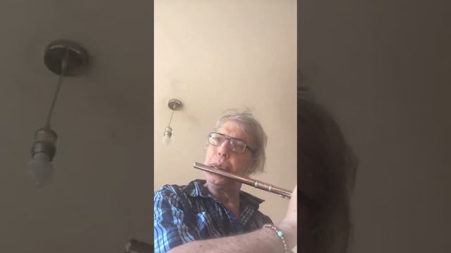Syrinx (flute solo) by Debussy смотреть онлайн