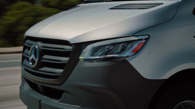The All-New eSprinter Efficiency Road Trip смотреть онлайн