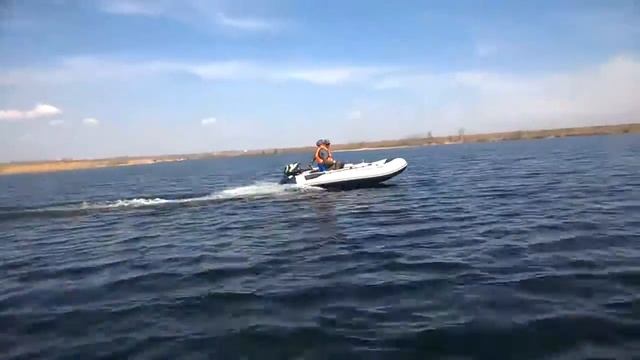 Флагман 360U/Suzuki DF5 смотреть онлайн