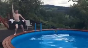 Лучший синхронист)))