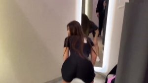 Уффф !! Все просвечивается на стриме! ОБЗОР СТРИМЕРШ TWITCH! ВИДЕО МОМЕНТЫ С ТВИЧ