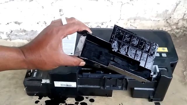 Cara membersihkan pembuangan tinta epson l120 yang sudah penuh смотреть онлайн