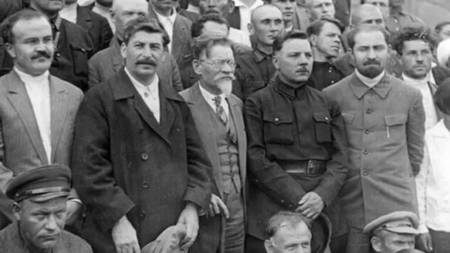 ПОЧЕМУ ЖЕ НЕ ХОРОНЯТ ЛЕНИНА? СТРАШНАЯ ТАЙНА смотреть онлайн