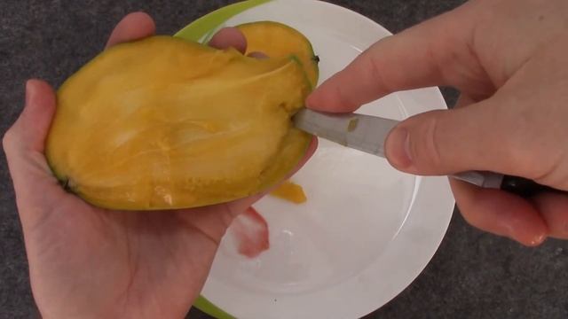 ? ? Инструкция как правильно и красиво разрезать манго. смотреть онлайн