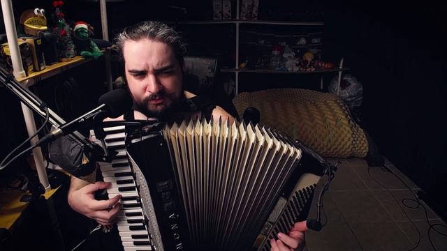Neil Young accordion cover - Harvest Moon смотреть онлайн