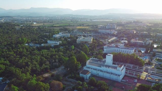 Turkey, Antalya, Side, Titreyengöl/Titreyengol, Hotels Area - June 2021 - Drone view смотреть онлайн