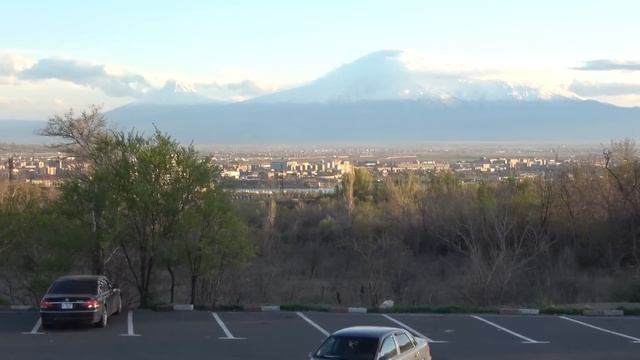 08.04.23, Sa, Aeroportum. "Sunset Boulevard" Hamalirum. (Geghetsik amperi qamot or). смотреть онлайн