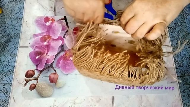 Идея корзинки органайзера кашпо из джута и пластикового ведра. Поделки своими руками. DIY jute craf смотреть онлайн